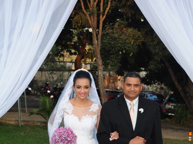 O casamento de Natalia e Guilherme em Goiás, Goiás 9