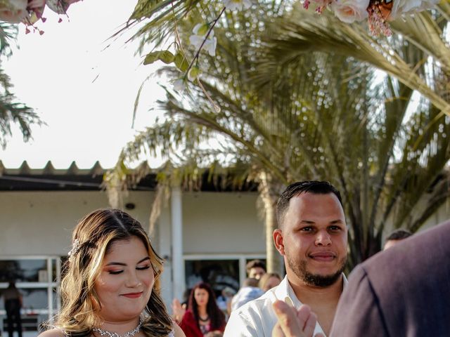 O casamento de Jeferson e Elizeti em Itanhaém, São Paulo Estado 14