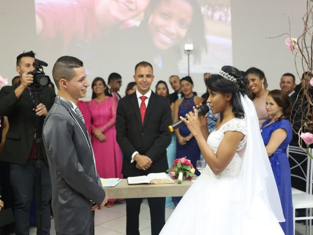 O casamento de Rafael e Raquel em Carapicuíba, São Paulo Estado 37