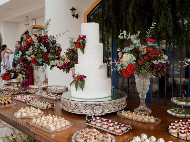 O casamento de Alisson Rezende  e Marina Barbosa em Brasília, Distrito Federal 5