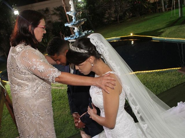 O casamento de Are e Mony em Vila Velha, Espírito Santo 3