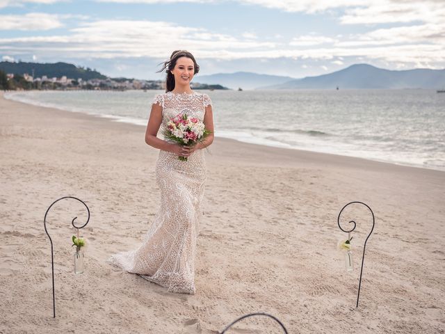 O casamento de Stenio e Jhessica em Florianópolis, Santa Catarina 25