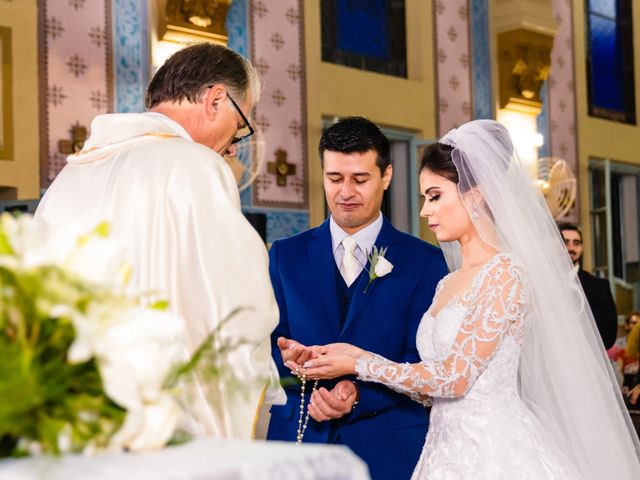 O casamento de Fabiano e Andryelle em Campo Grande, Mato Grosso do Sul 28