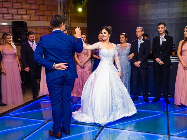 O casamento de Fabiano e Andryelle em Campo Grande, Mato Grosso do Sul 53