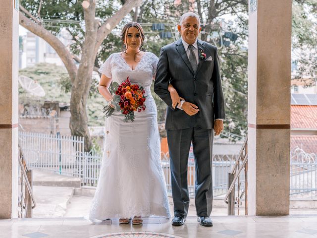 O casamento de Iury e Thaís em Belo Horizonte, Minas Gerais 32