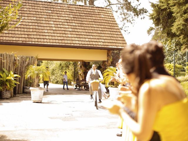 O casamento de Henrique e Janine em Curitiba, Paraná 122