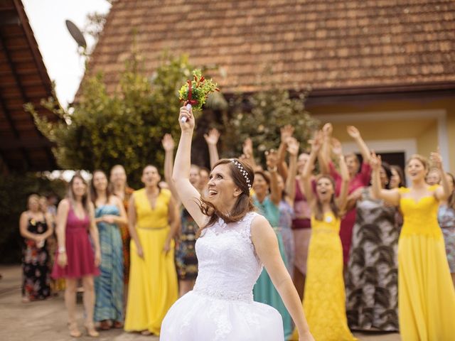 O casamento de Henrique e Janine em Curitiba, Paraná 137