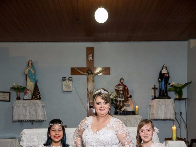 O casamento de Denis e Elisângela em Aurora, Santa Catarina 15