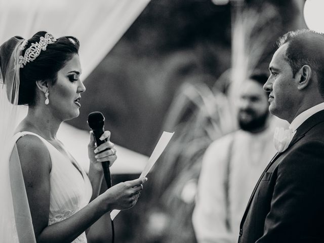 O casamento de Douglas e Camilla em Contagem, Minas Gerais 74