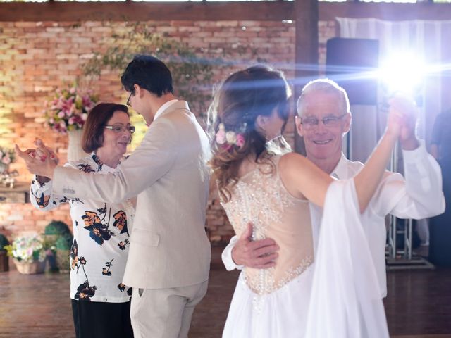 O casamento de Roddy e Jaqueline em Nova Santa Rita, Rio Grande do Sul 53