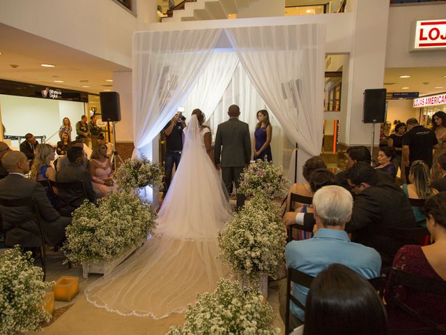 O casamento de Rafael e Monica em Taguatinga, Distrito Federal 21