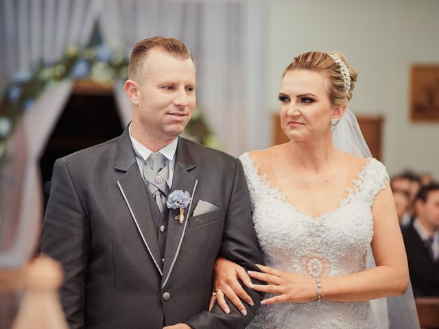 O casamento de Fabio e Lúcia em Salete, Santa Catarina 25