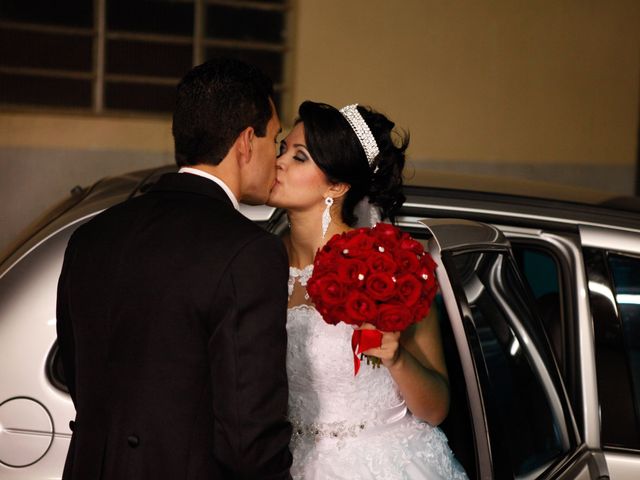 O casamento de Talita e Lucas em Santa Isabel, São Paulo Estado 35