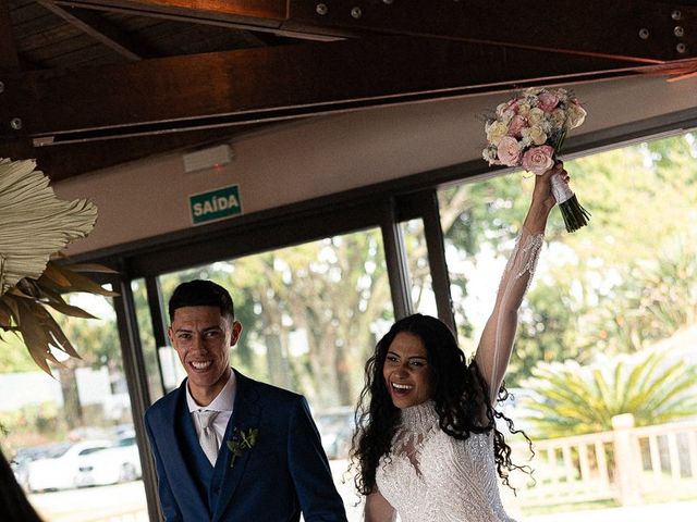 O casamento de Mateus e Keitty em Curitiba, Paraná 31