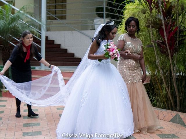O casamento de Clesio e Helena  em Betim, Minas Gerais 12