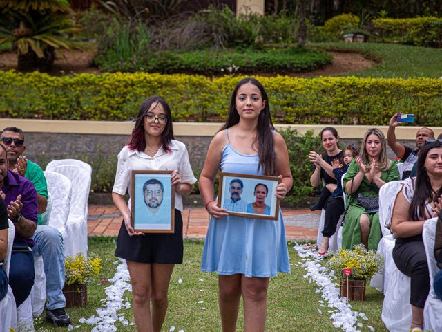 O casamento de Junior e Mônica em Mairiporã, São Paulo Estado 33