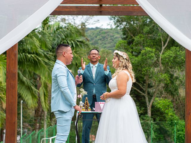 O casamento de Junior e Mônica em Mairiporã, São Paulo Estado 40