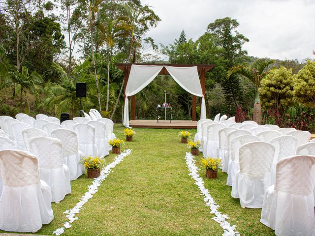 O casamento de Junior e Mônica em Mairiporã, São Paulo Estado 61