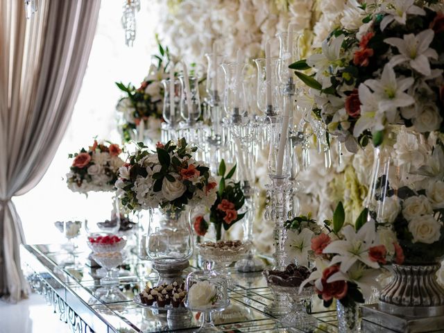 O casamento de Douglas e Juliane em Embu, São Paulo 5