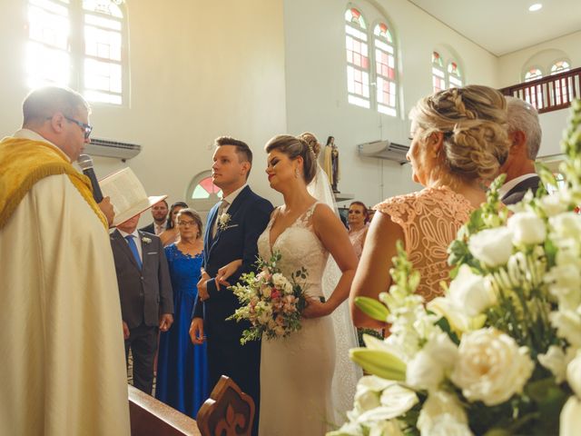 O casamento de Robson e Cristiane em Pomerode, Santa Catarina 32