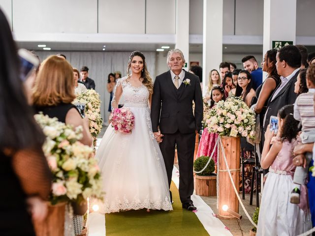 O casamento de Fábio e Gabriela em Belo Horizonte, Minas Gerais 41