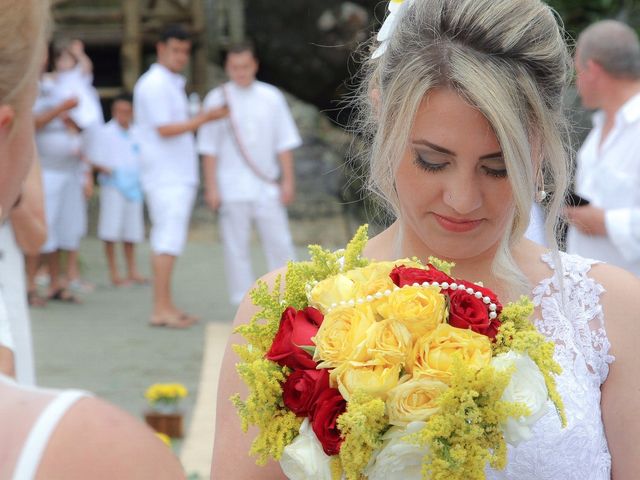O casamento de Rafael e Caroline em Peruíbe, São Paulo Estado 19