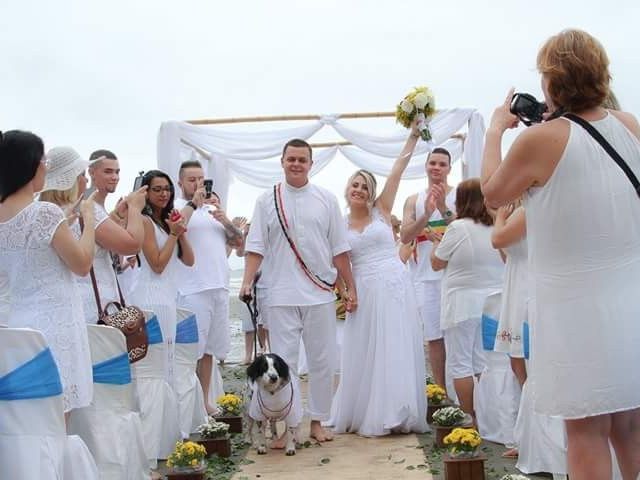 O casamento de Rafael e Caroline em Peruíbe, São Paulo Estado 35