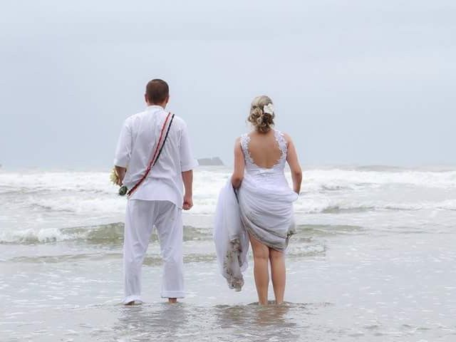 O casamento de Rafael e Caroline em Peruíbe, São Paulo Estado 37