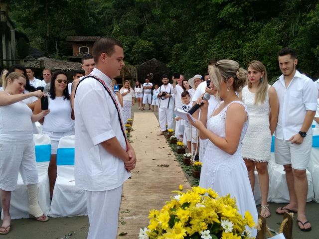 O casamento de Rafael e Caroline em Peruíbe, São Paulo Estado 52