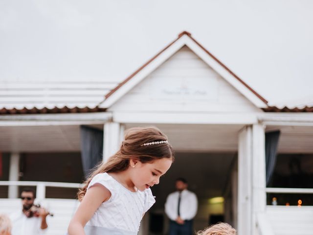 O casamento de Guillaume e Yuna em Florianópolis, Santa Catarina 61