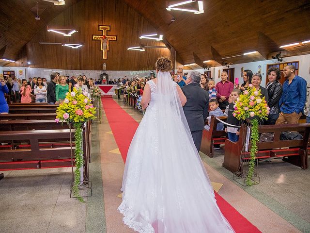 O casamento de Marciano e Paula  em Osasco, São Paulo 4