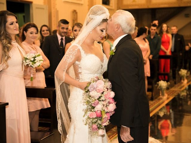 O casamento de Márcio e Catiani em Passo Fundo, Rio Grande do Sul 16