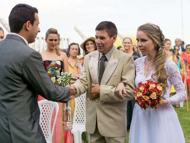 O casamento de Alan e Tainá em Irecê, Bahia 22