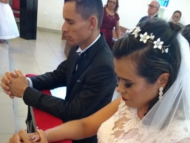 O casamento de Wilson Guilherme Siqueira Dutra  e Juliana Galvino Dutra  em Bandeirantes, Paraná 10