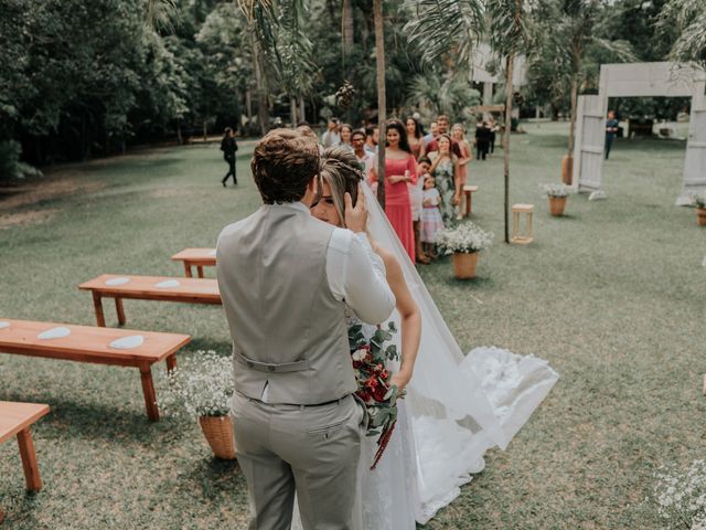 O casamento de Athos e Carol em Araguaína, Tocantins 48