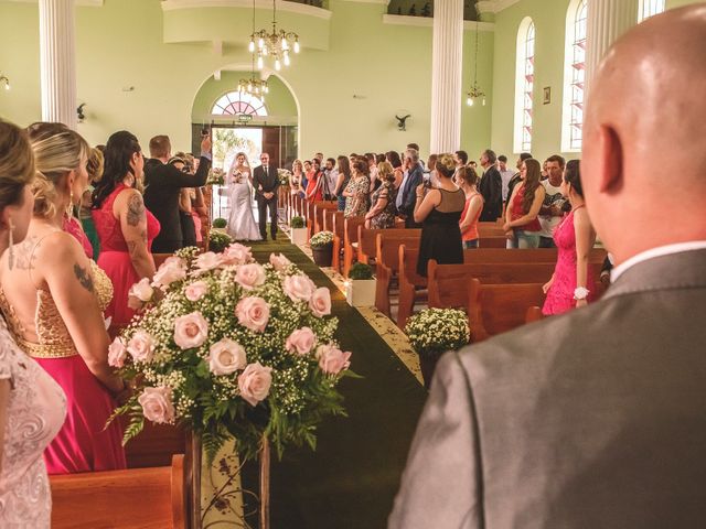 O casamento de Rafael e Thalita em Mallet, Paraná 9