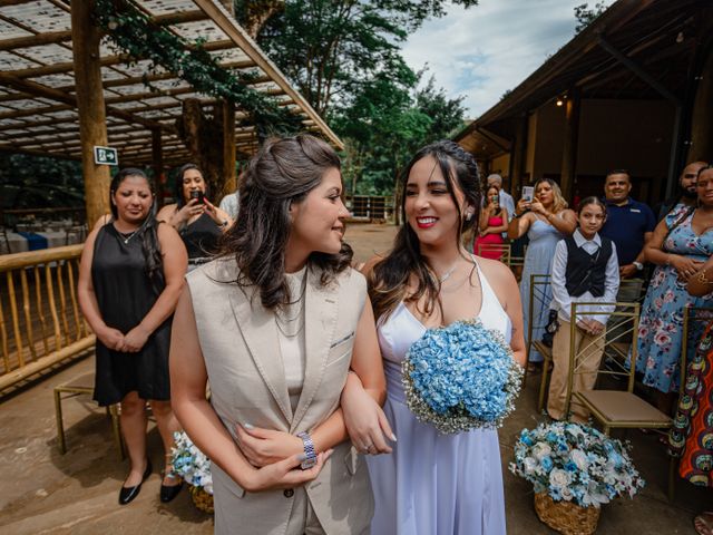O casamento de Tabata e Ariane em Lagoinha, São Paulo Estado 39