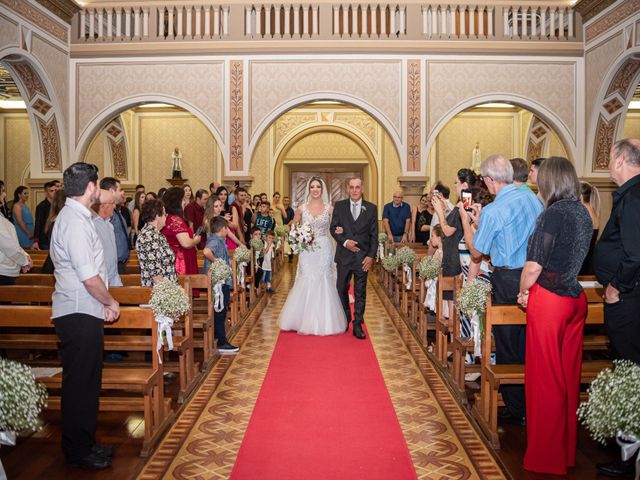 O casamento de Taynara e Leonardo em Novo Hamburgo, Rio Grande do Sul 29