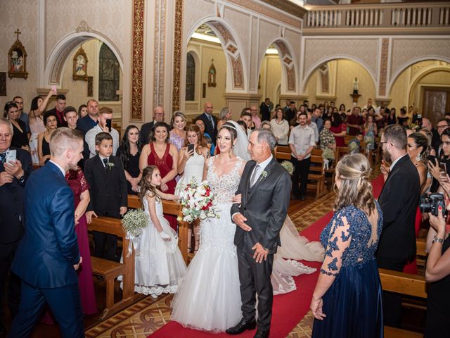 O casamento de Taynara e Leonardo em Novo Hamburgo, Rio Grande do Sul 30