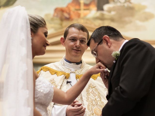 O casamento de Elisângela e Cesar em Novo Hamburgo, Rio Grande do Sul 35