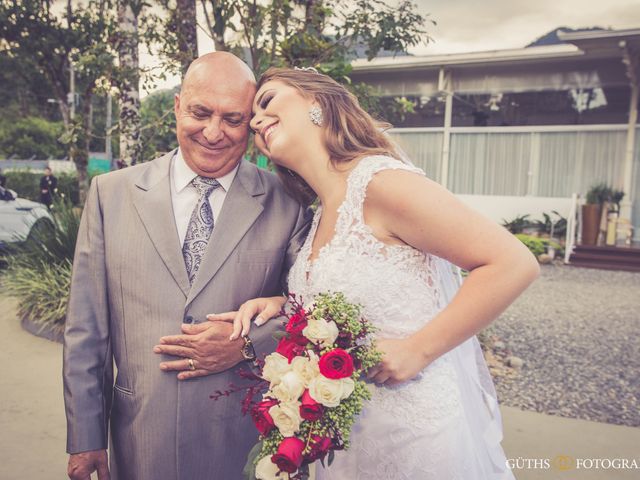 O casamento de Dieimy e Sara em Joinville, Santa Catarina 22