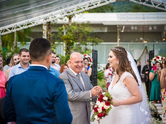 O casamento de Dieimy e Sara em Joinville, Santa Catarina 26