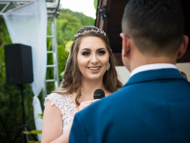 O casamento de Dieimy e Sara em Joinville, Santa Catarina 42