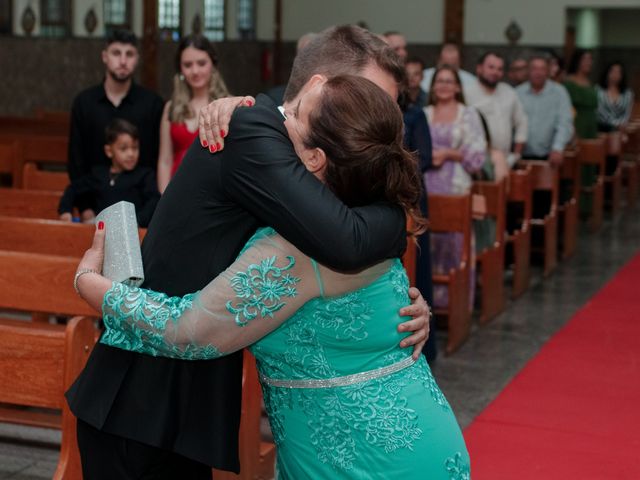 O casamento de Lucas e Lina em Contagem, Minas Gerais 9