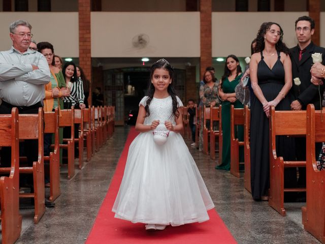 O casamento de Lucas e Lina em Contagem, Minas Gerais 57