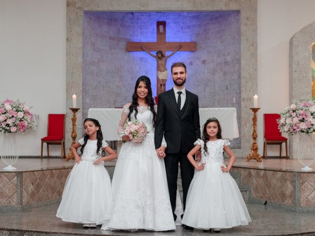 O casamento de Lucas e Lina em Contagem, Minas Gerais 88