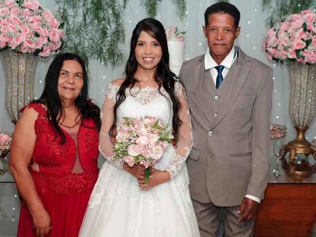 O casamento de Lucas e Lina em Contagem, Minas Gerais 108