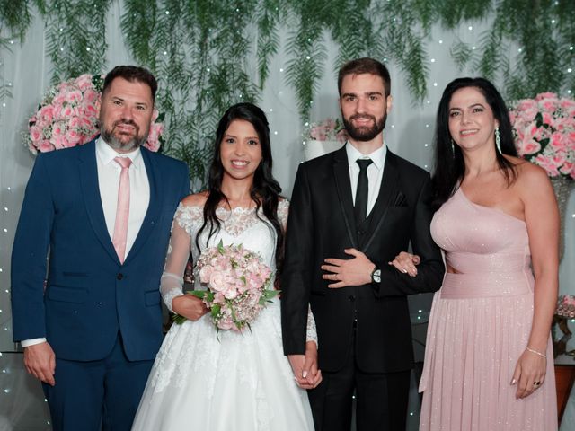 O casamento de Lucas e Lina em Contagem, Minas Gerais 114