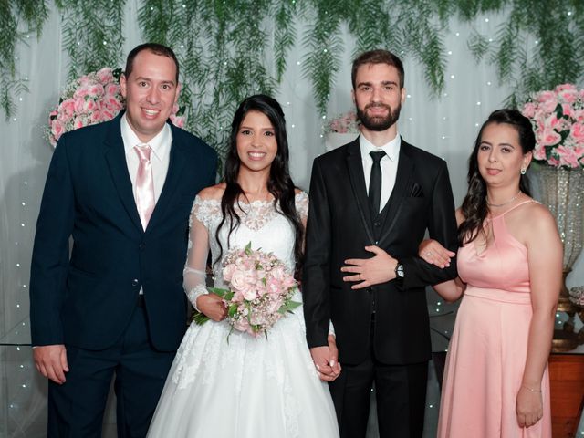 O casamento de Lucas e Lina em Contagem, Minas Gerais 119