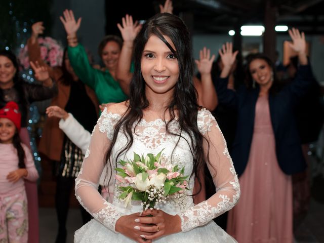 O casamento de Lucas e Lina em Contagem, Minas Gerais 177